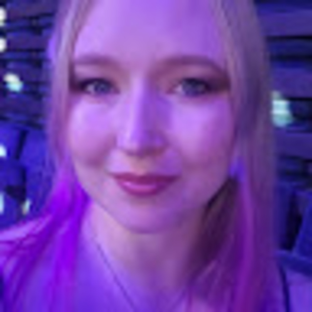 Meet your Posher, Krystal